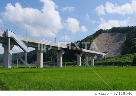 北陸新幹線 延伸工事　脇本トンネル　南越前町　2022年7月 97159046