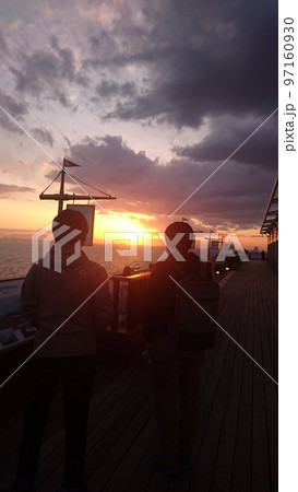 海ほたるの夕焼け 海ほたるの夕焼け 97160930