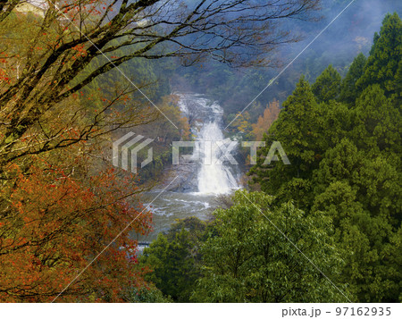 千葉県・養老渓谷 粟又の滝 / Awamata Waterfalls, Japan 97162935