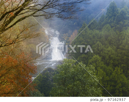 千葉県・養老渓谷 粟又の滝 / Awamata Waterfalls, Japan 97162937