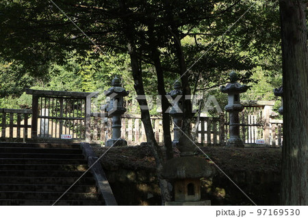 山口香山公園の毛利家墓所 97169530