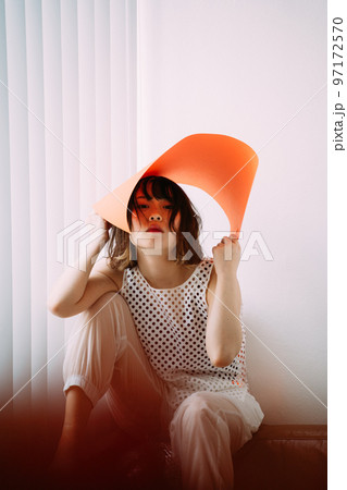 スタジオ撮影(女性) スタジオ撮影(女性) 97172570