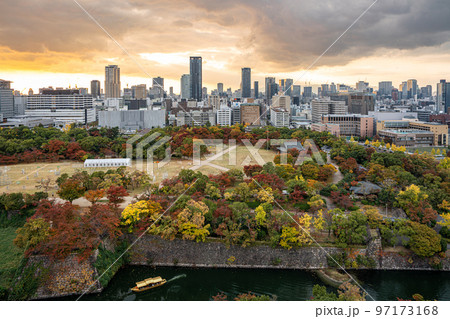 【大阪城公園】大阪城天守閣展望台からの景色【都市風景】 97173168