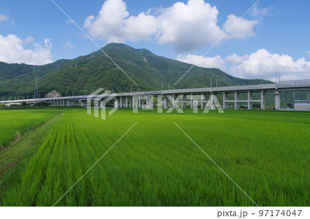 北陸新幹線 延伸工事　日野山トンネルから脇本トンネルの間　南越前町　2022年7月 97174047