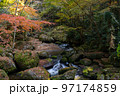 王滝渓谷の紅葉 97174859
