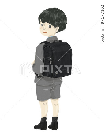 入学式にランドセルを背負う男の子 97177102