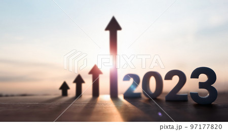 2023 新年 矢印 97177820