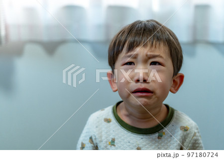 イヤイヤ期の男の子　育児放棄　イジメ 97180724