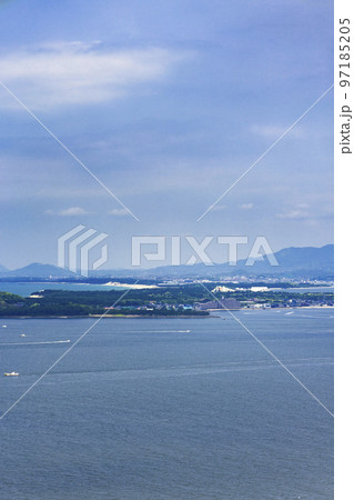 のこのしまアイランドパークから見た福岡港 のこのしまアイランドパークから見た福岡港 97185205