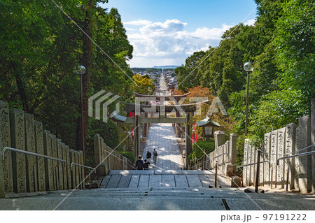 福岡 宮地嶽神社 光の道参道風景 97191222
