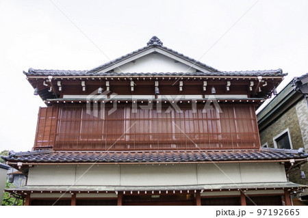 ベンガラ格子（片山津温泉・芸妓検番・花館） 97192665