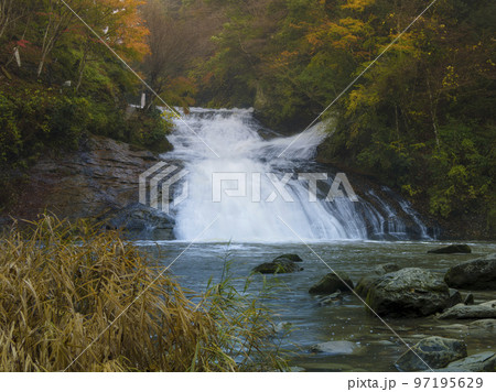 千葉県・養老渓谷 粟又の滝 / Awamata Waterfalls, Japan 97195629