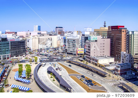 大分駅前ロータリーと市街地 大分駅前ロータリーと市街地 97203609