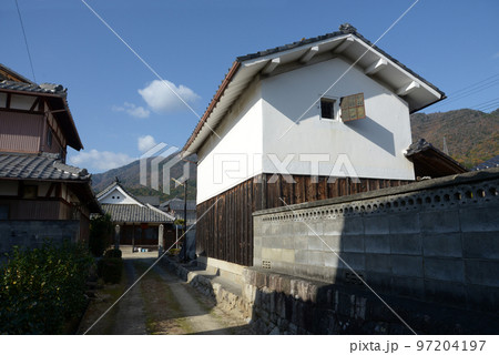 北小松漁港周辺の街並み　土蔵　滋賀県大津市北小松 97204197