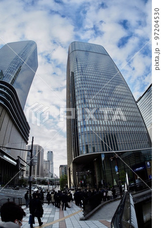 魚眼、フェスティバルホール、堂島川、渡辺橋、阪神高速11号池田線、中之島遊歩道・川・雲・高速道路の景 魚眼、フェスティバルホール、堂島川、渡辺橋、阪神高速11号池田線、中之島遊歩道・川・雲・高速道路の景 97204530