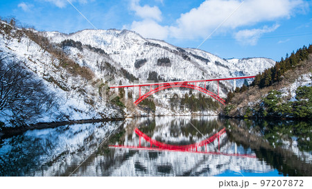 庄川峡遊覧船(冬) 庄川峡遊覧船(冬) 97207872