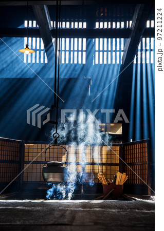 妻籠宿 脇本陣奥谷の斜光（長野県 南木曽町） 97211224