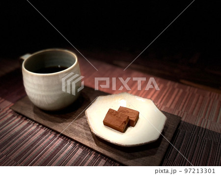 食後のデザート 97213301