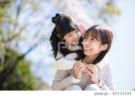 母娘のポートレート 母娘のポートレート 97215155
