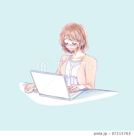 ノートパソコンを操作する女性　マスク 97215763