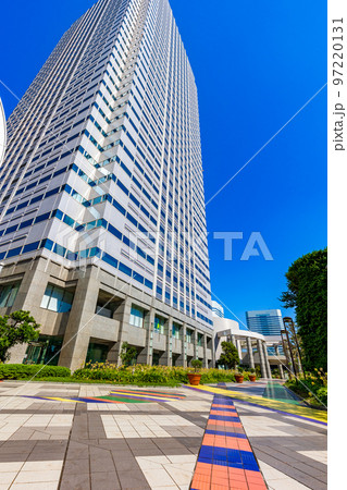 千葉県千葉市 美浜区 幕張新都心の都市風景 ワールドビジネスガーデン 千葉県千葉市 美浜区 幕張新都心の都市風景 ワールドビジネスガーデン 97220131