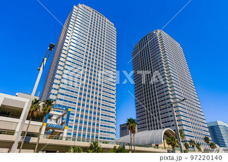 千葉県千葉市　美浜区　幕張新都心の都市風景　ワールドビジネスガーデン 97220140