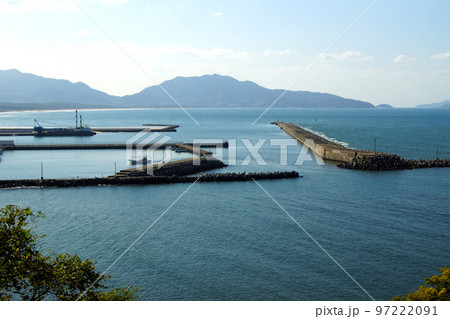 福岡県遠賀郡芦屋町の観光スポット「魚見公園」の眺望 響灘、玄界灘 福岡県遠賀郡芦屋町の観光スポット「魚見公園」の眺望 響灘、玄界灘 97222091