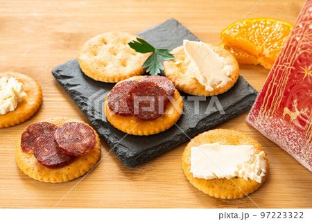 クリスマスのカナッペ クリスマスのカナッペ 97223322