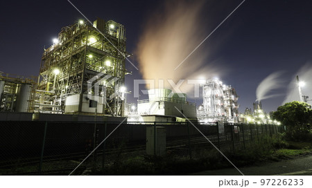 川崎コンビナート千鳥町ヤードの工場夜景 川崎コンビナート千鳥町ヤードの工場夜景 97226233