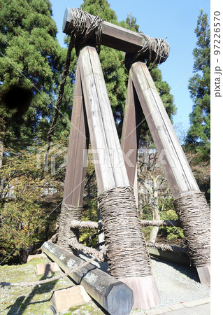 越前池田町のかずら橋（福井県 池田町） 97226570