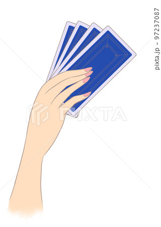 タロットカードを持つ手 97237087