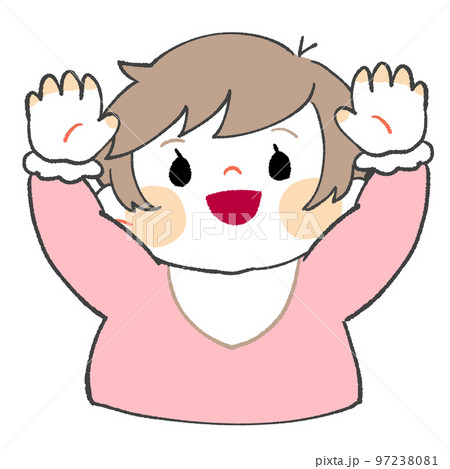 両手を挙げる笑顔の赤ちゃん(女の子) 両手を挙げる笑顔の赤ちゃん(女の子) 97238081