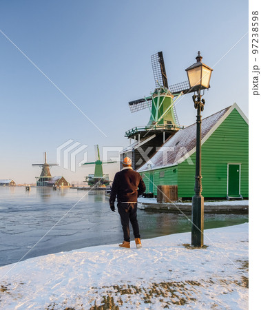Zaanse Schans windmill village during winter...の写真素材
