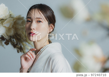 白無垢　白掛下　水色の伊達襟 97240710