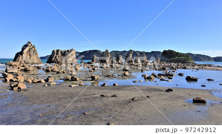 橋杭岩(和歌山県串本町) 橋杭岩(和歌山県串本町) 97242912