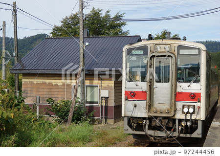 宗谷本線からの風景　豊清水駅（廃駅）キハ54系 97244456