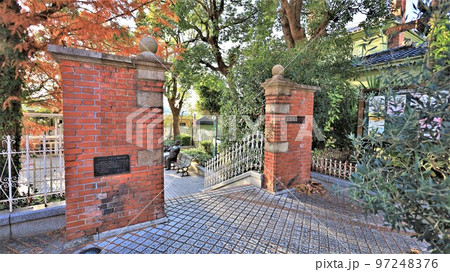 ジャーデン・マセソン商会の門柱（兵庫県神戸市） 97248376