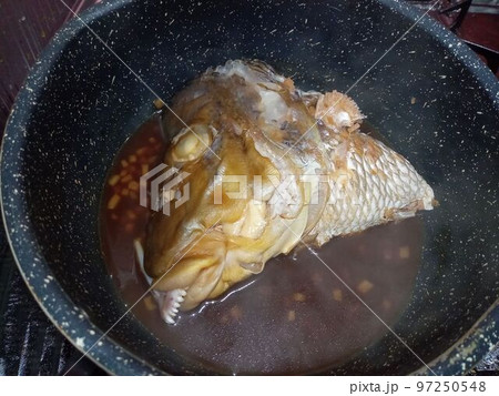 ハマフエフキのかぶと炊き ハマフエフキのかぶと炊き 97250548