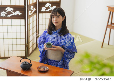 有松絞りの浴衣 南部鉄器 有松絞りの浴衣 南部鉄器 97254587