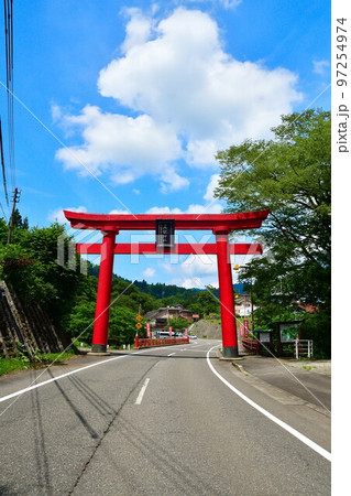高龍神社　大鳥居（新潟県） 97254974