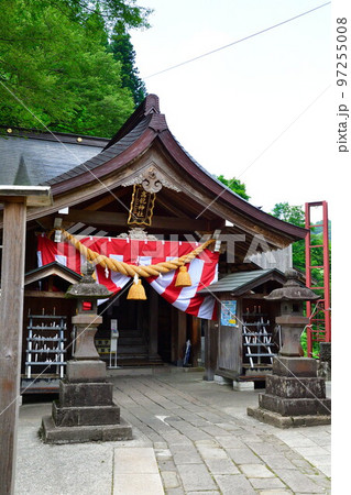 高龍神社　大鳥居（新潟県） 97255008