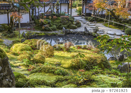 湖東三山 龍應山西明寺 蓬莱庭 湖東三山 龍應山西明寺 蓬莱庭 97261925