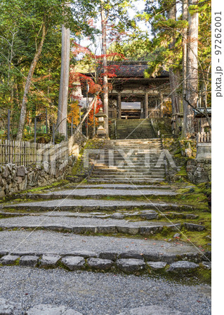 湖東三山　龍應山西明寺　二天門への参道 97262001