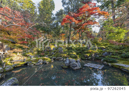 湖東三山　龍應山西明寺　蓬莱庭 97262045