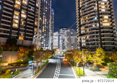《東京都》東京タワーマンションの夜景・晴海エリア 《東京都》東京タワーマンションの夜景・晴海エリア 97272014