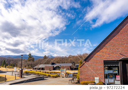 四季の里 福島市農村マニュファクチャー公園 工芸館 休憩所 冬 四季の里 福島市農村マニュファクチャー公園 工芸館 休憩所 冬 97272224