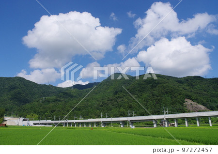 北陸新幹線 延伸工事　日野山トンネル南側　越前市中平吹町　2022年7月 97272457