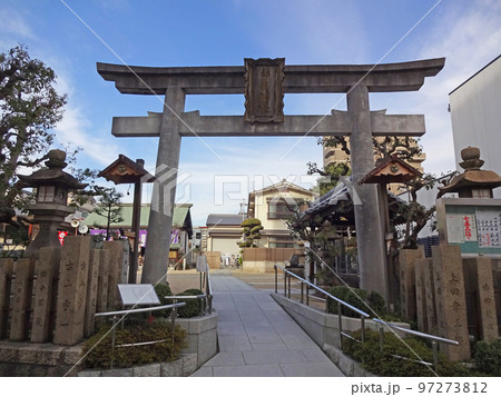 大阪市都島区の都島神社の鳥居 97273812