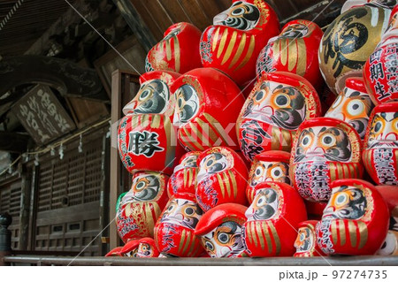 群馬県にある達磨寺のだるま達 群馬県にある達磨寺のだるま達 97274735