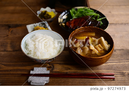 一汁二菜 一汁二菜 97274973